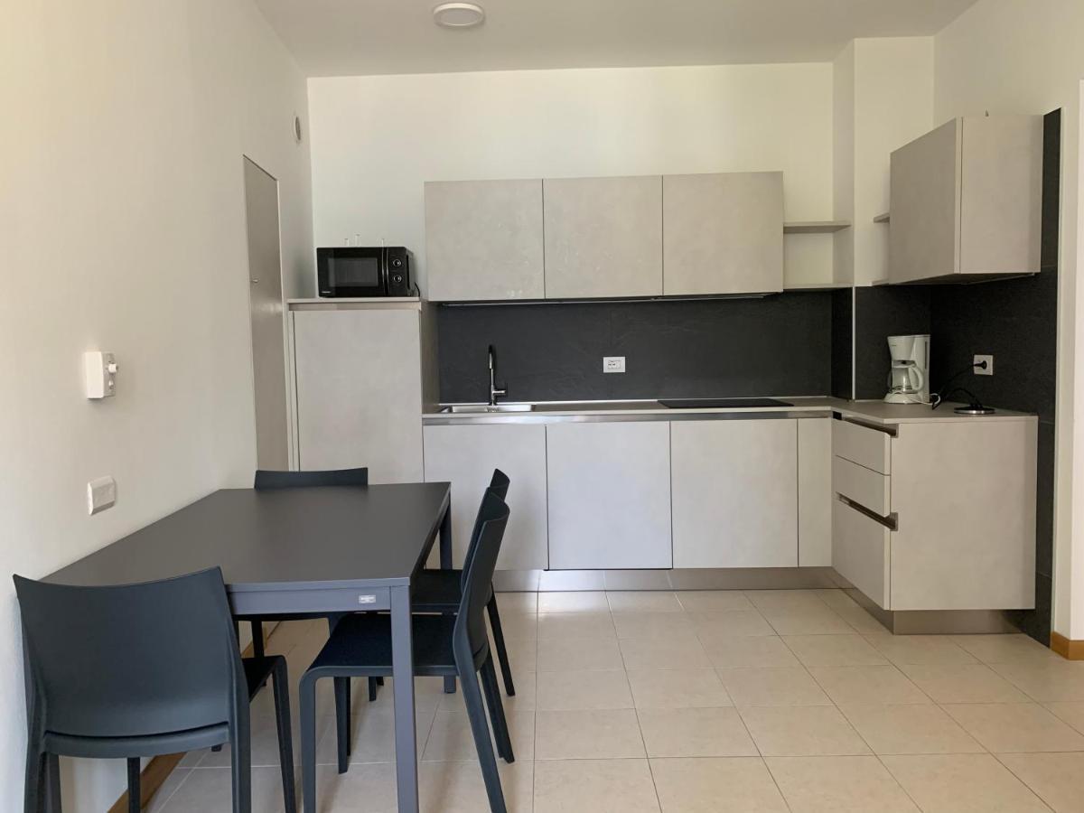 Casa Romani Lake Apartments Torbole Sul Garda Zewnętrze zdjęcie