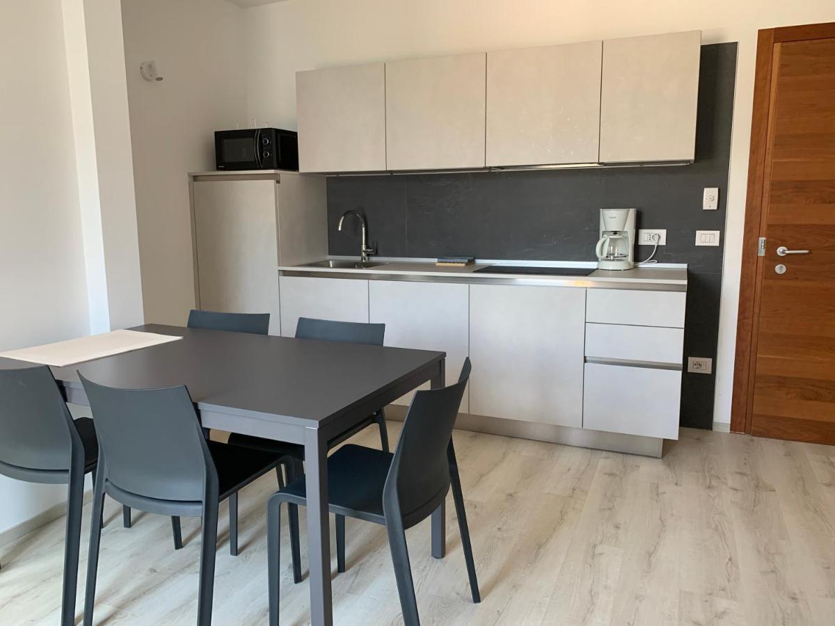 Casa Romani Lake Apartments Torbole Sul Garda Zewnętrze zdjęcie