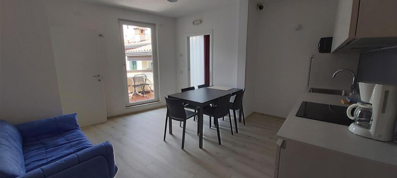 Casa Romani Lake Apartments Torbole Sul Garda Zewnętrze zdjęcie