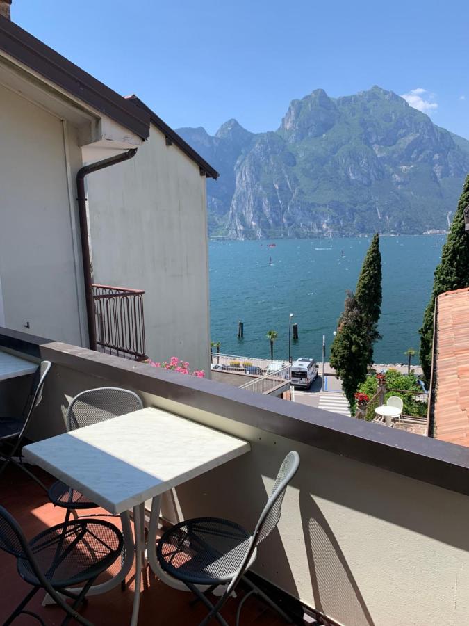 Casa Romani Lake Apartments Torbole Sul Garda Zewnętrze zdjęcie