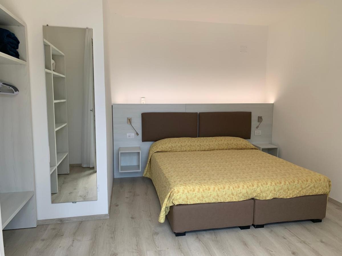 Casa Romani Lake Apartments Torbole Sul Garda Zewnętrze zdjęcie