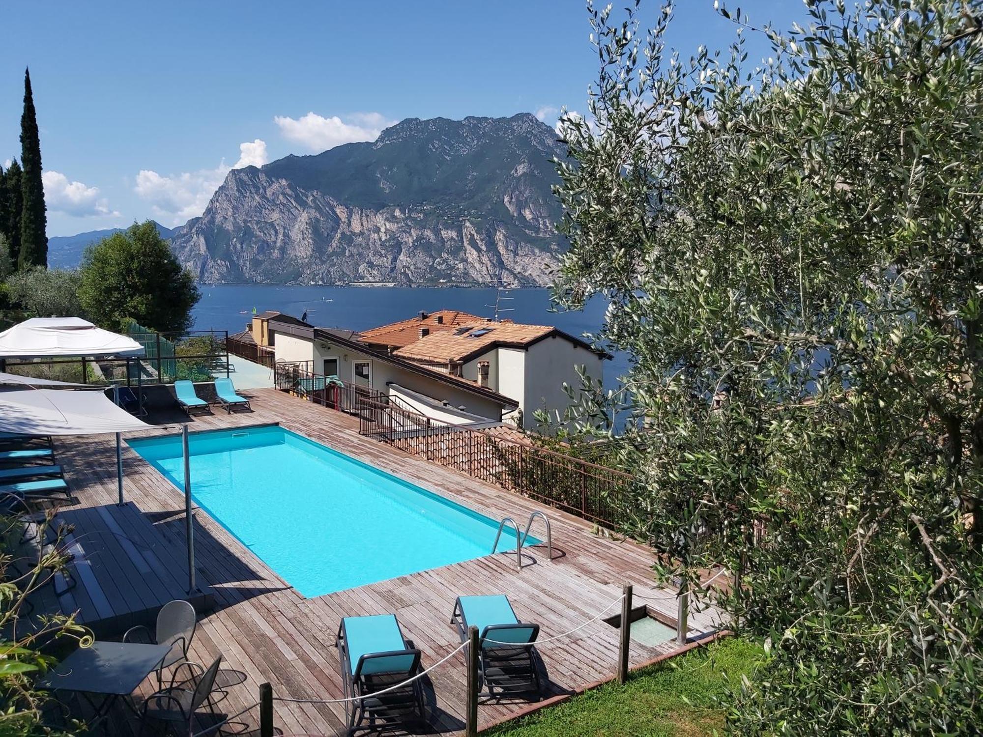 Casa Romani Lake Apartments Torbole Sul Garda Zewnętrze zdjęcie