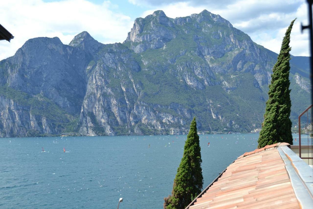 Casa Romani Lake Apartments Torbole Sul Garda Zewnętrze zdjęcie