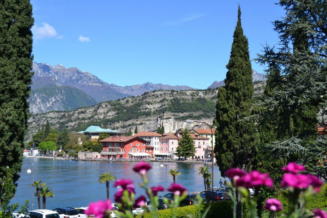 Casa Romani Lake Apartments Torbole Sul Garda Zewnętrze zdjęcie