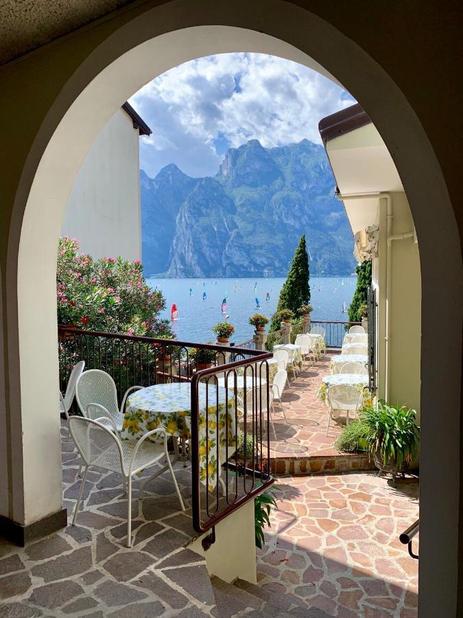 Casa Romani Lake Apartments Torbole Sul Garda Zewnętrze zdjęcie